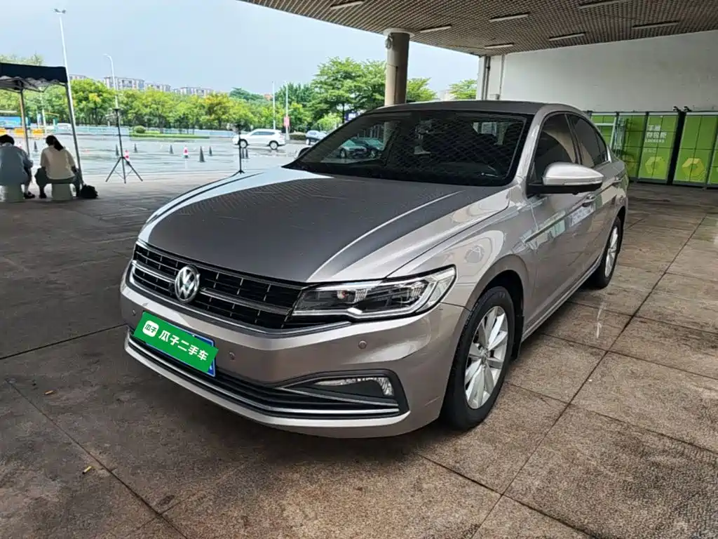 Volkswagen Bora — миниатюра 2