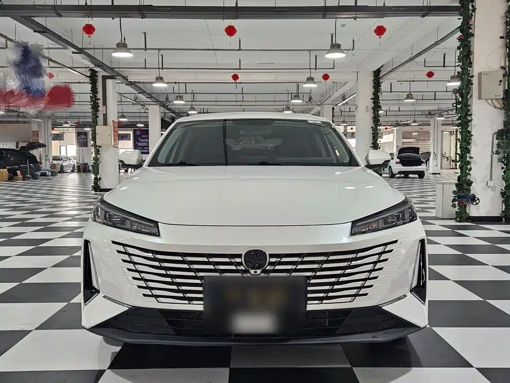 Changan Eado — миниатюра 8