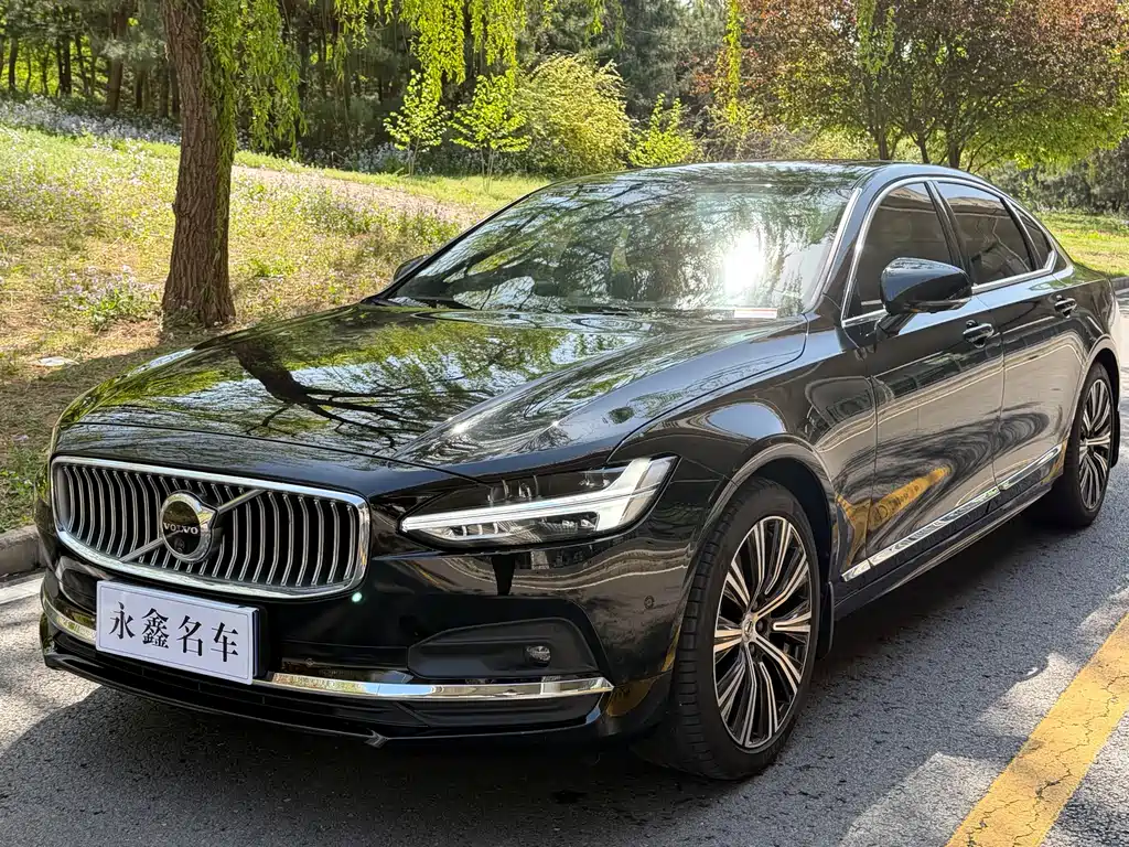 Volvo S90 2024