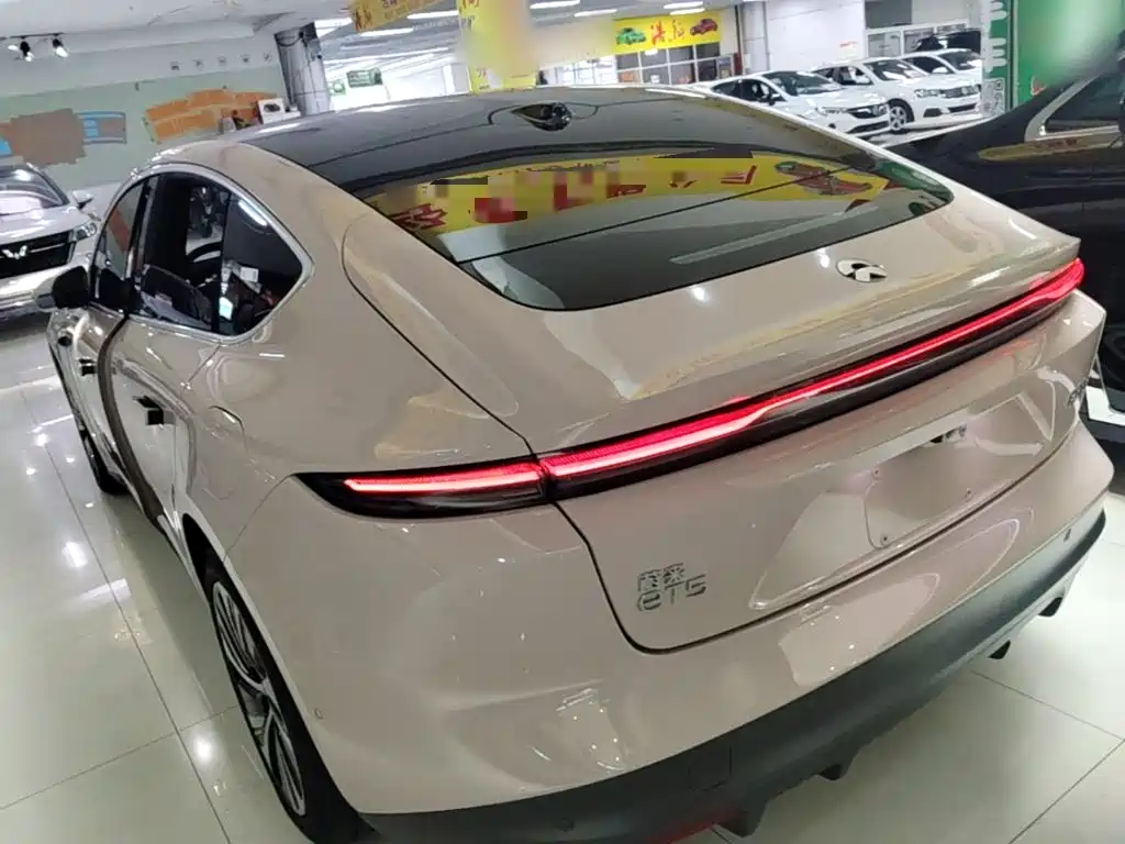 NIO ET5 — миниатюра 5