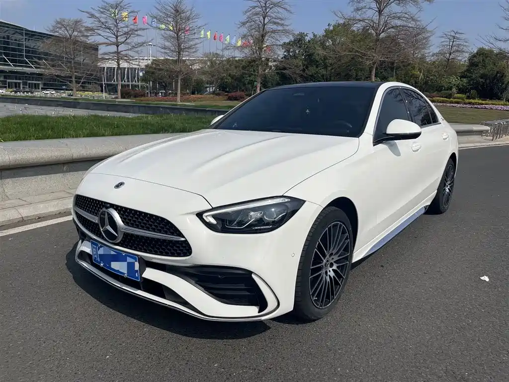 Mercedes-Benz C-Class 2022