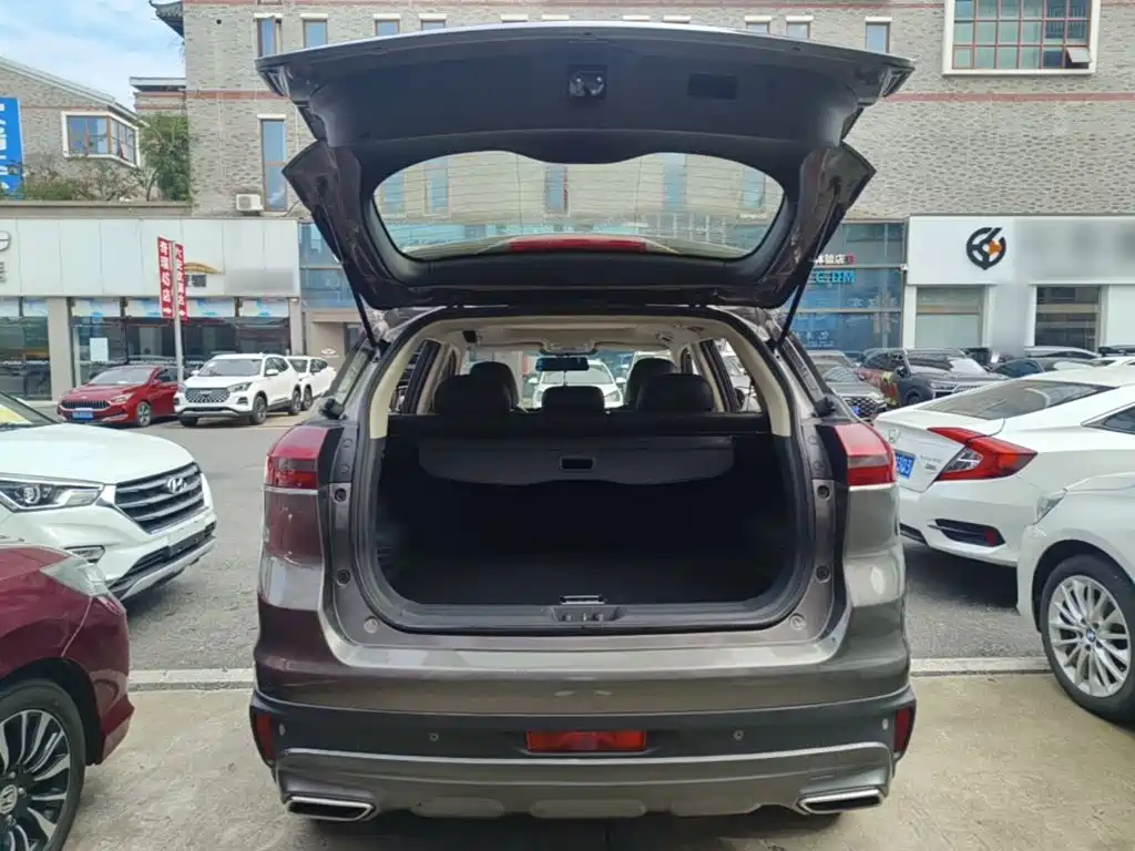 Geely Boyue — миниатюра 19