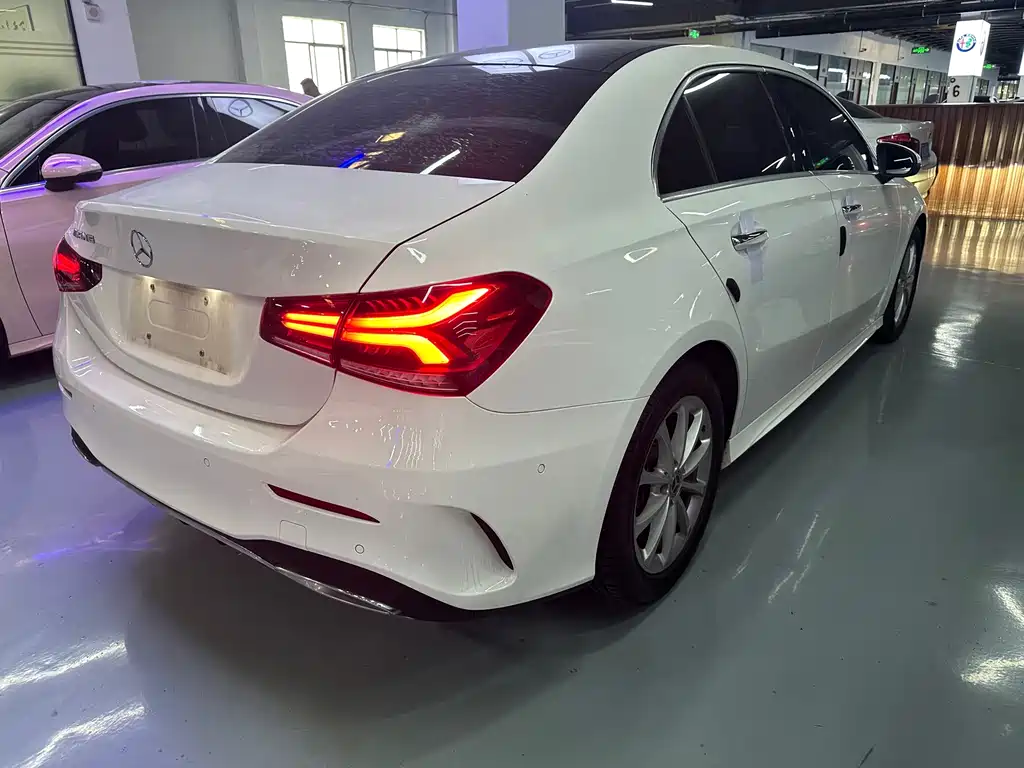 Mercedes-Benz A-Class — миниатюра 18