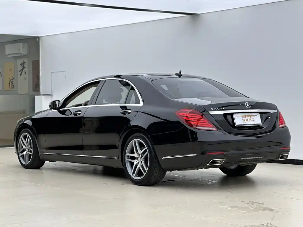 Mercedes-Benz S-Class — миниатюра 3