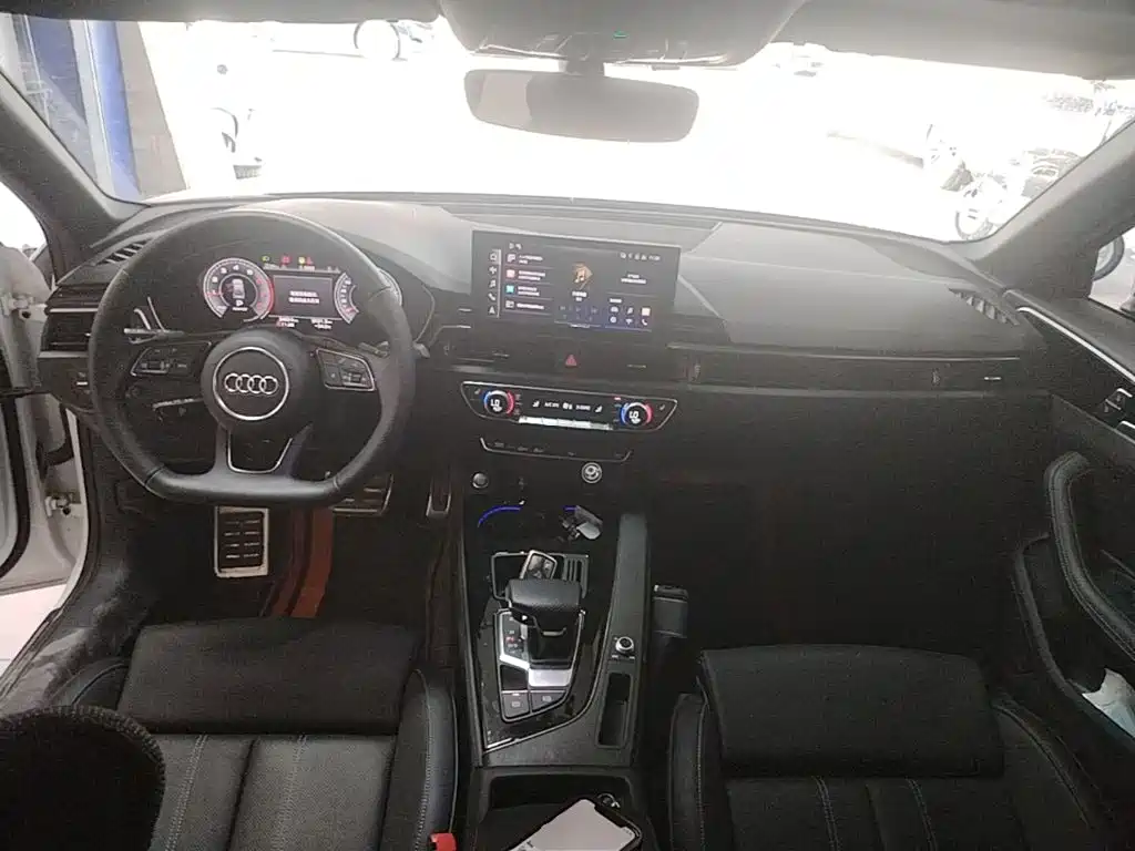 Audi A4L — миниатюра 10