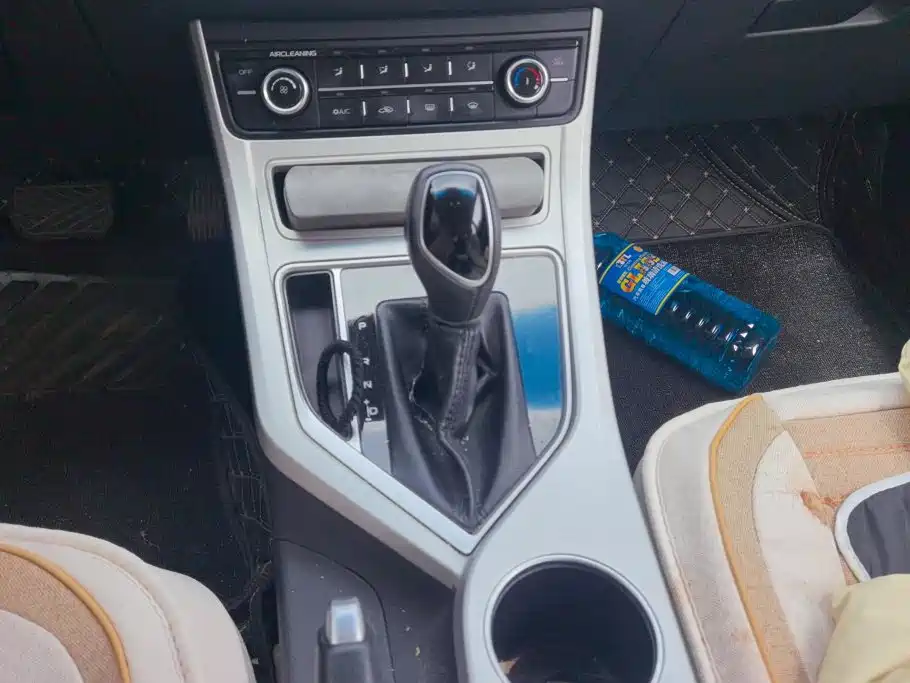 Geely Vision — миниатюра 16