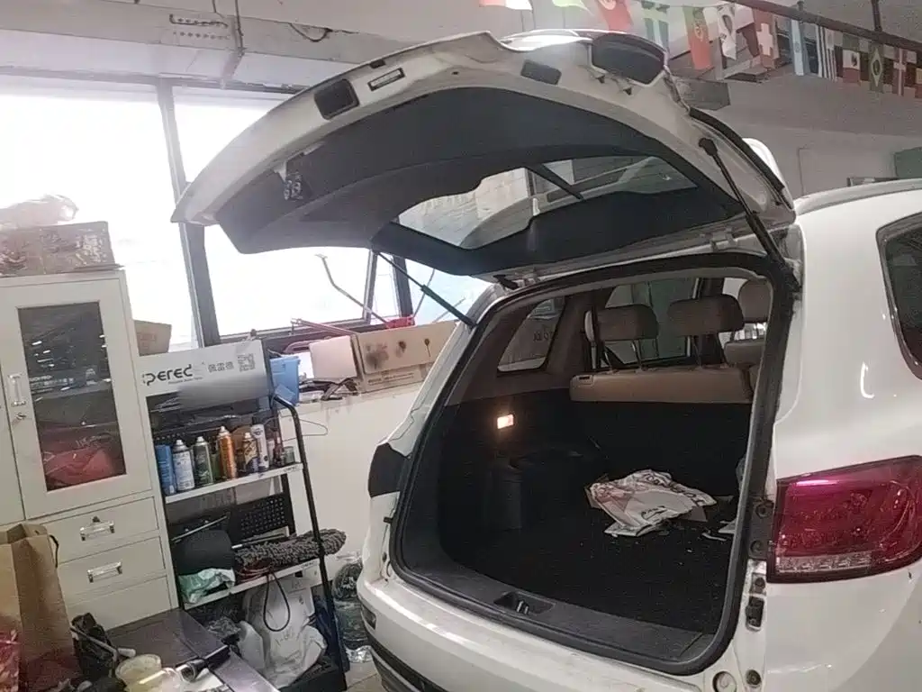 Yema Mustang T80 — миниатюра 19