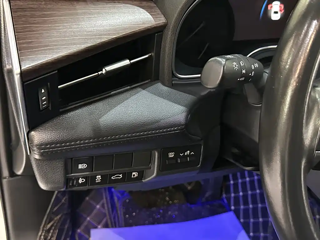 Toyota Avalon — миниатюра 22