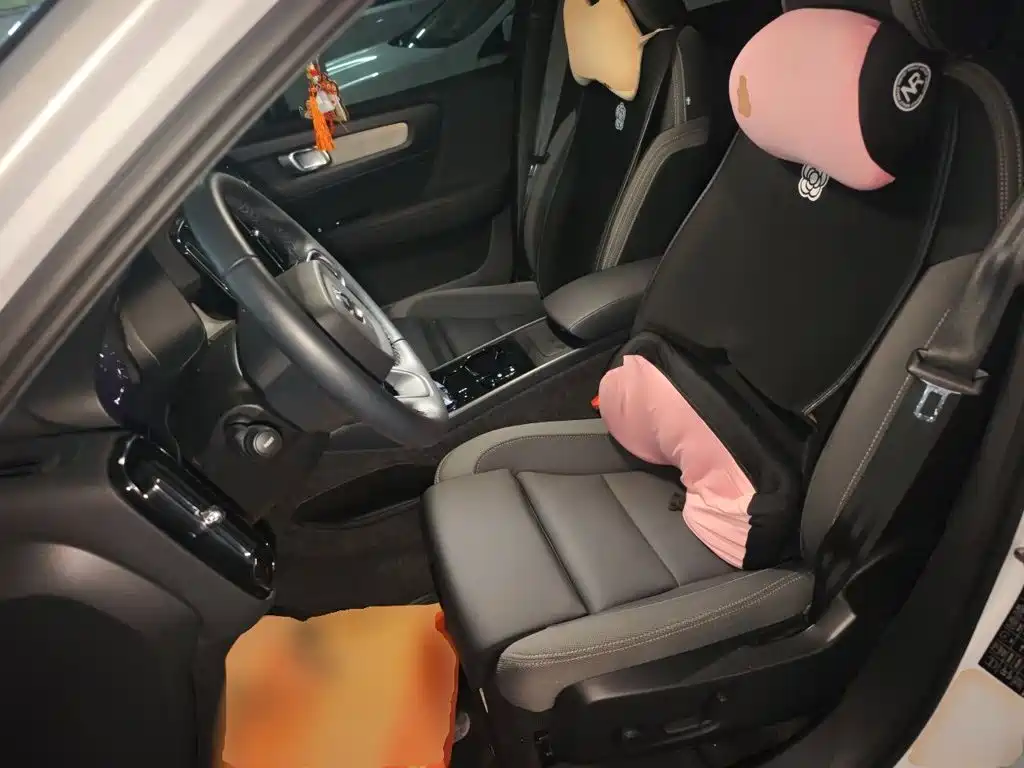 Volvo XC40 — миниатюра 16