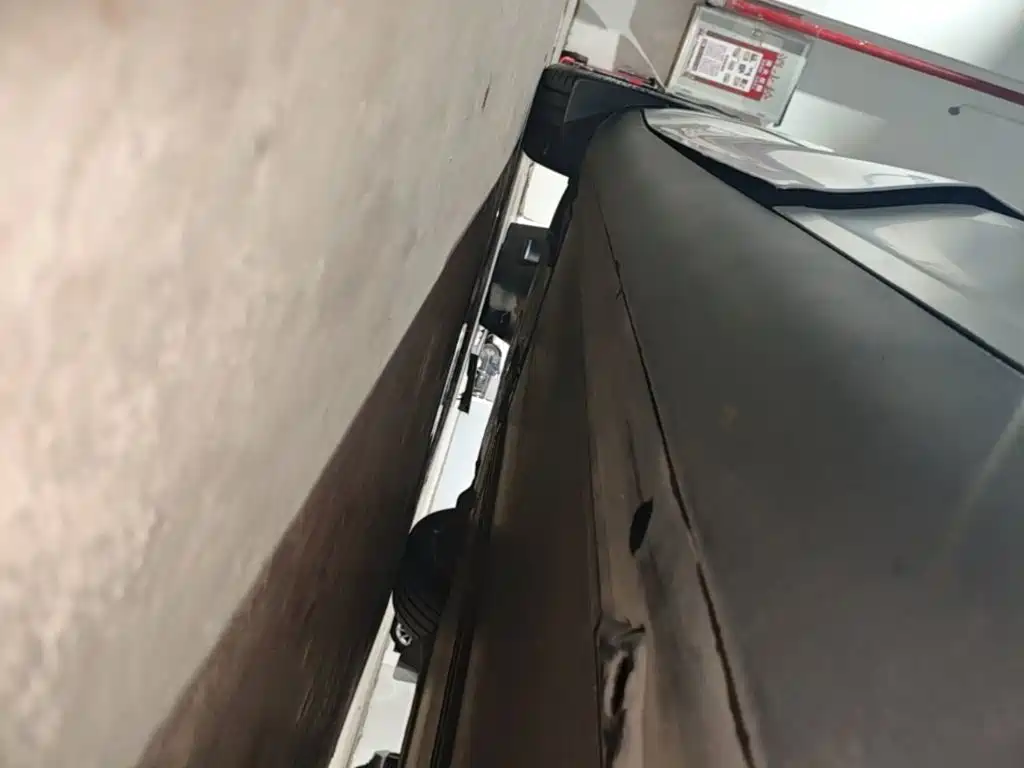 Tesla Model Y — миниатюра 22