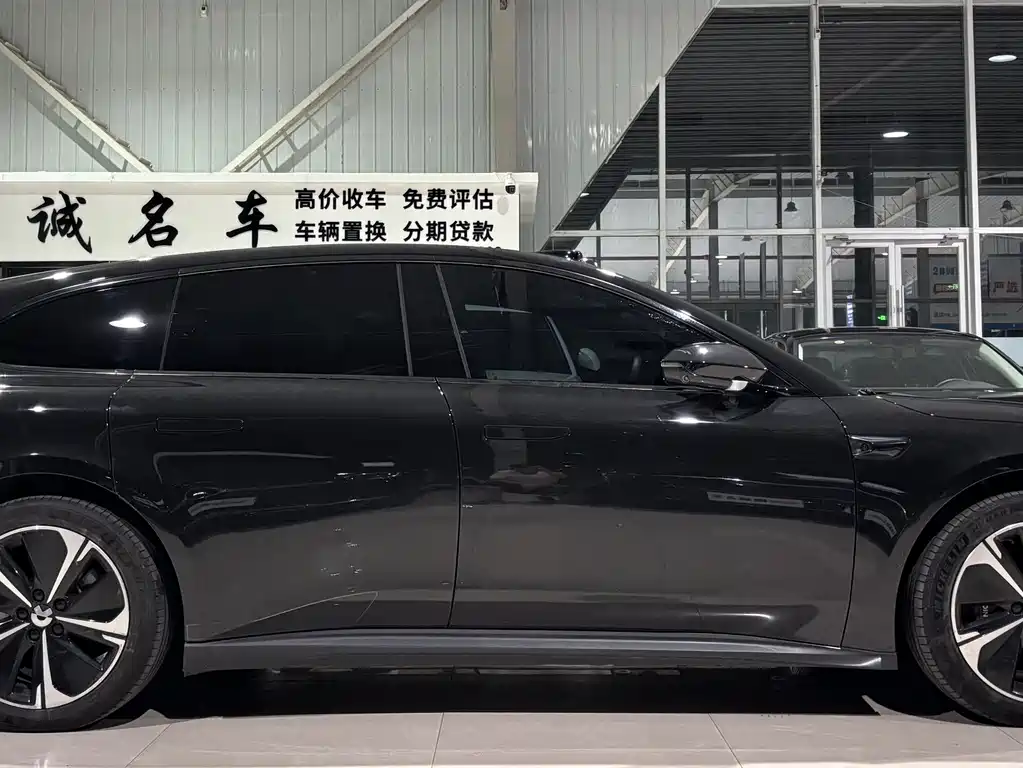 NIO ET5T 2024 75kWh Touring