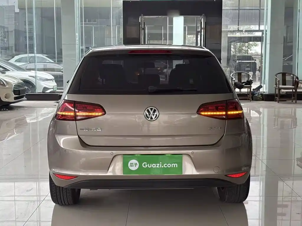 Volkswagen Golf — миниатюра 6