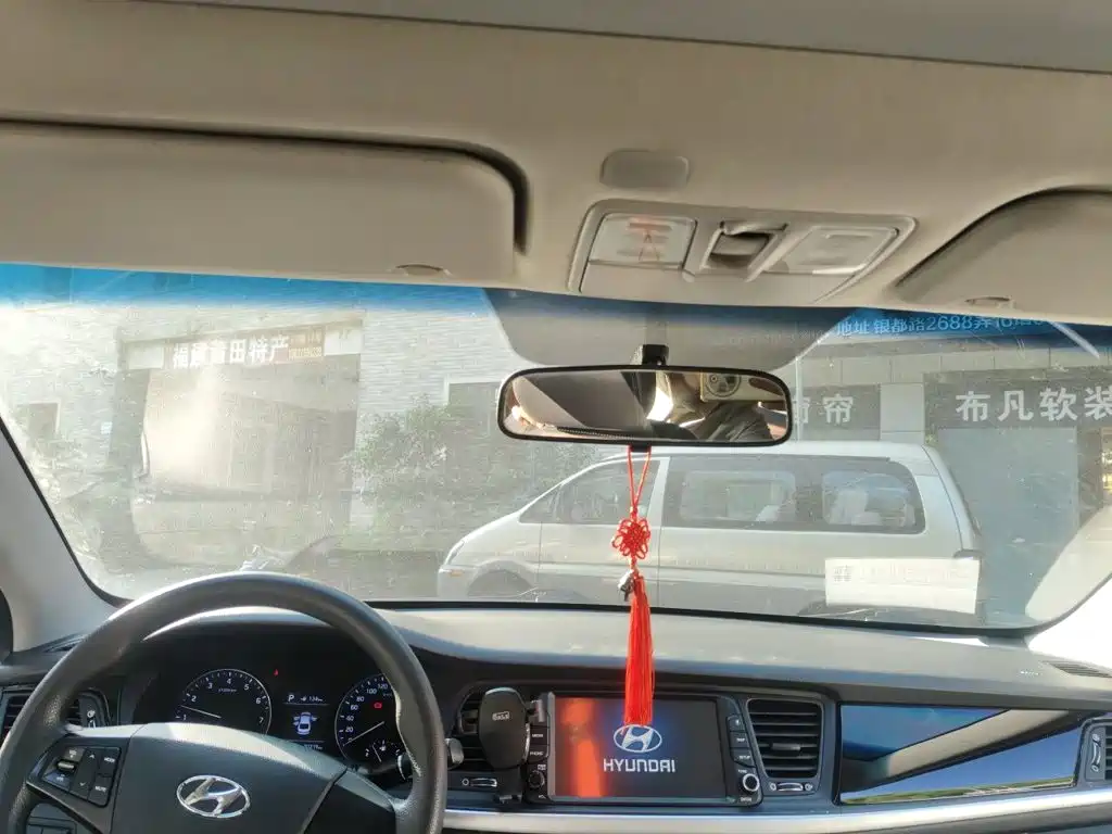 Hyundai Mistra — миниатюра 9