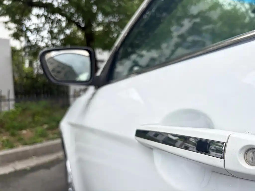 Geely Emgrand — миниатюра 16
