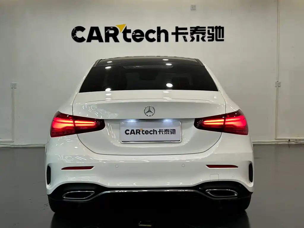Mercedes-Benz A-Class A 2023 A 200 L Fashion