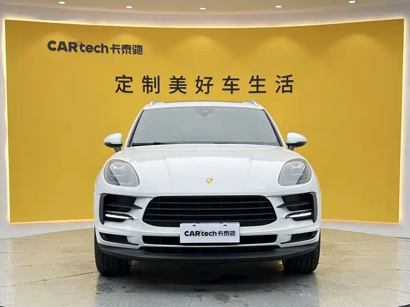 Porsche Macan — миниатюра 3