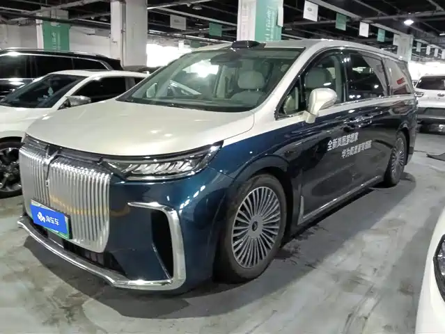 VOYAH LANTU DREAMER 2024