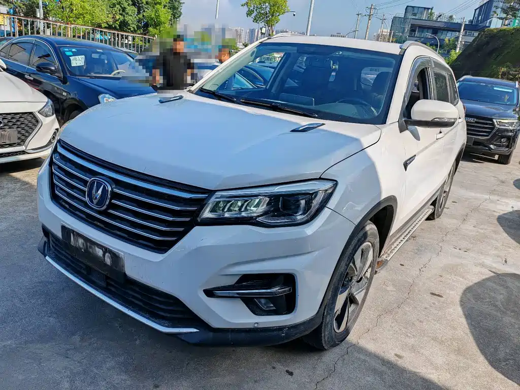 CHANGAN CS75