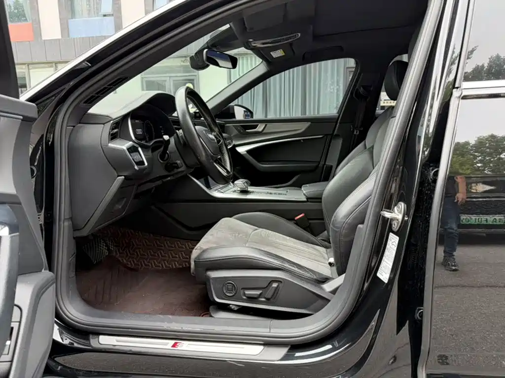 Audi A6L — миниатюра 9