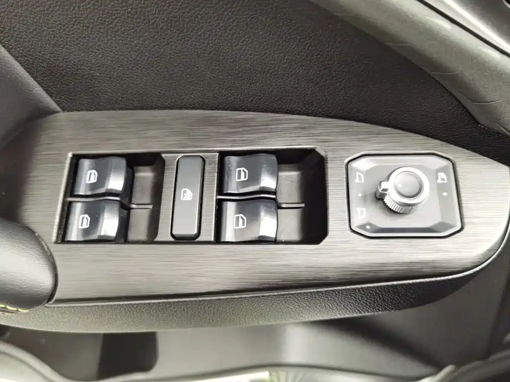 Haval Chitu — миниатюра 9
