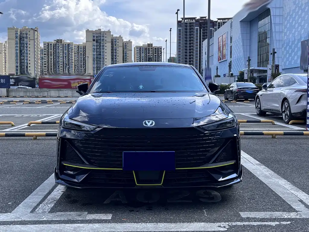 Changan UNI-V — миниатюра 2
