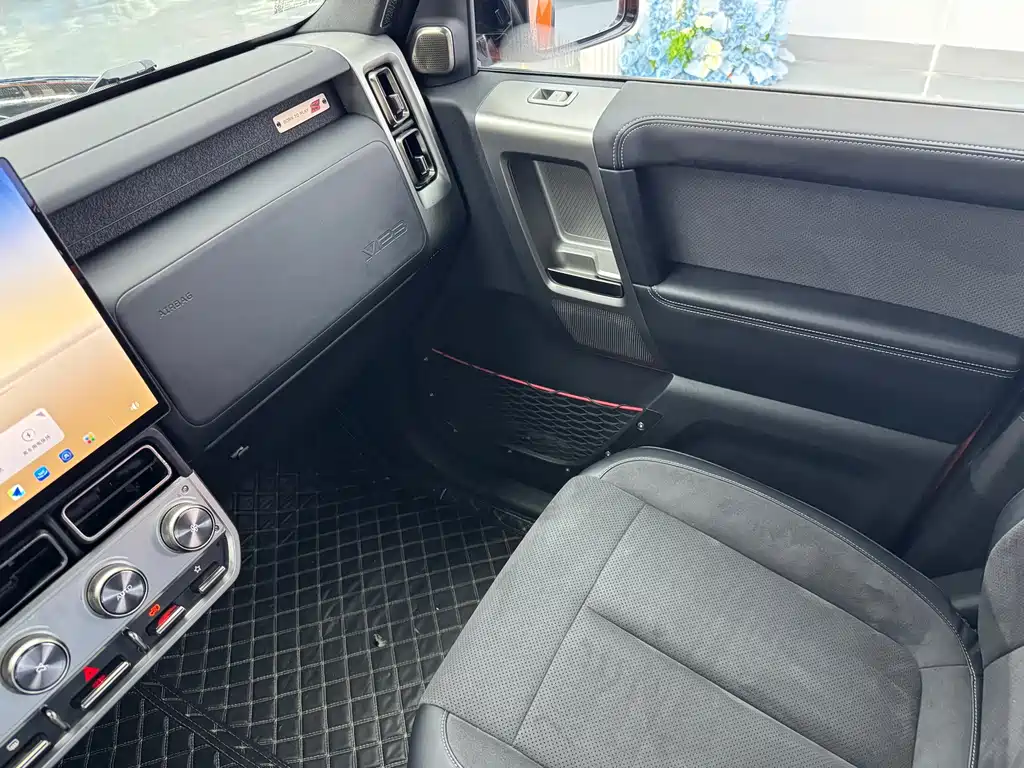 iCAR Автомобиль SuperV23 — миниатюра 10