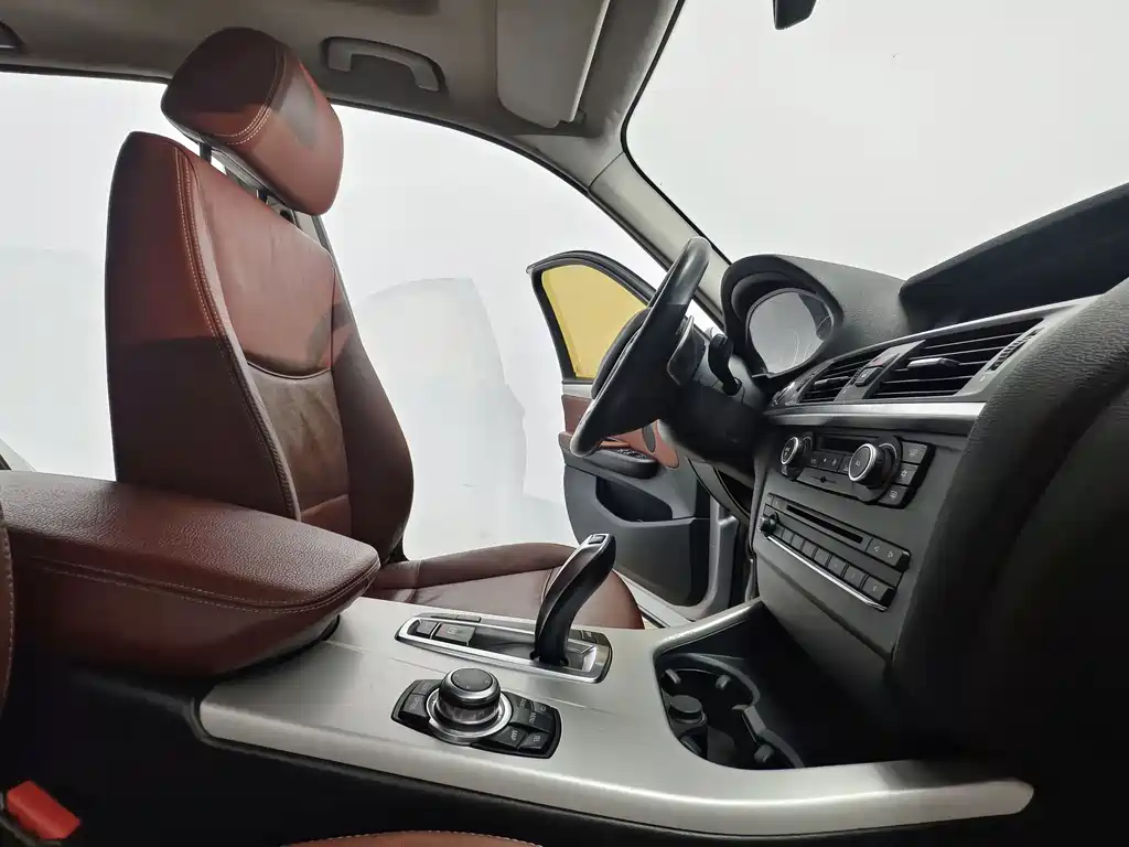 BMW X3 (Import) — миниатюра 15