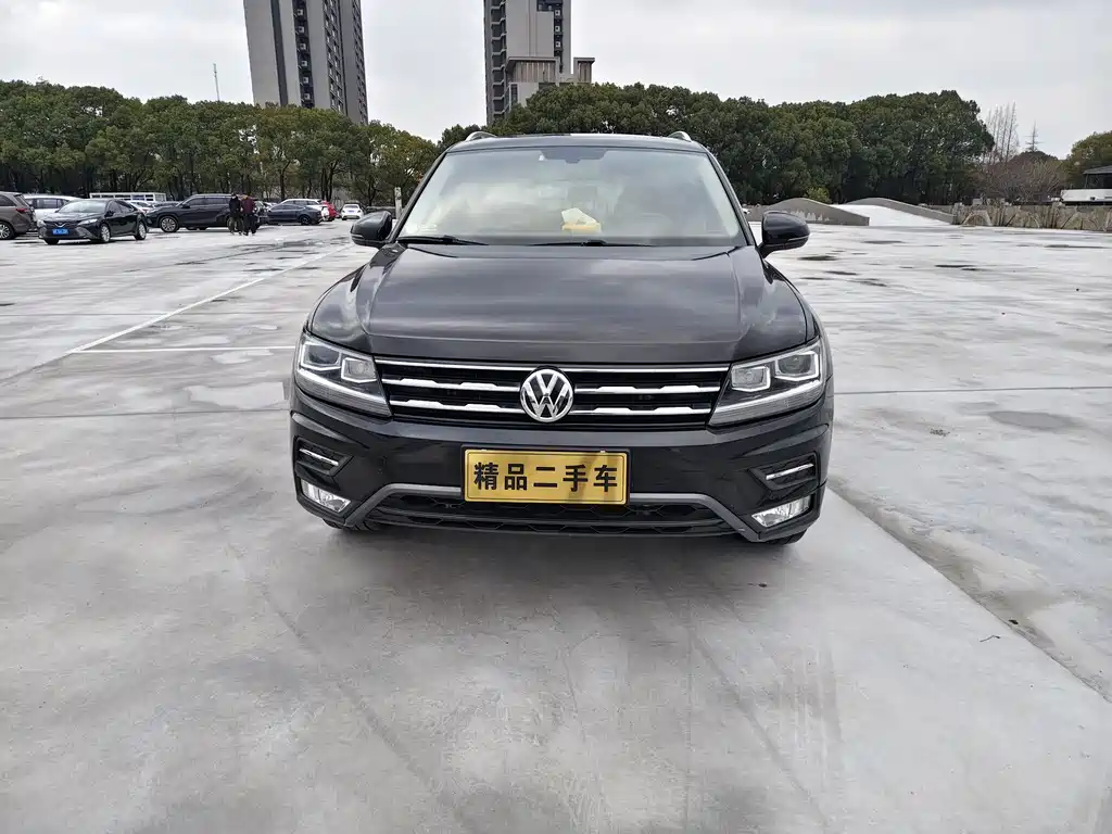 Volkswagen Tiguan L 2020