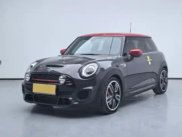 MINI JCW