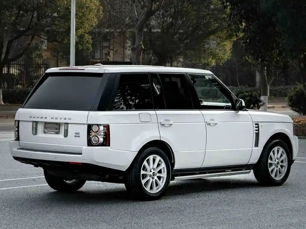 Land Rover Range Rover — миниатюра 6