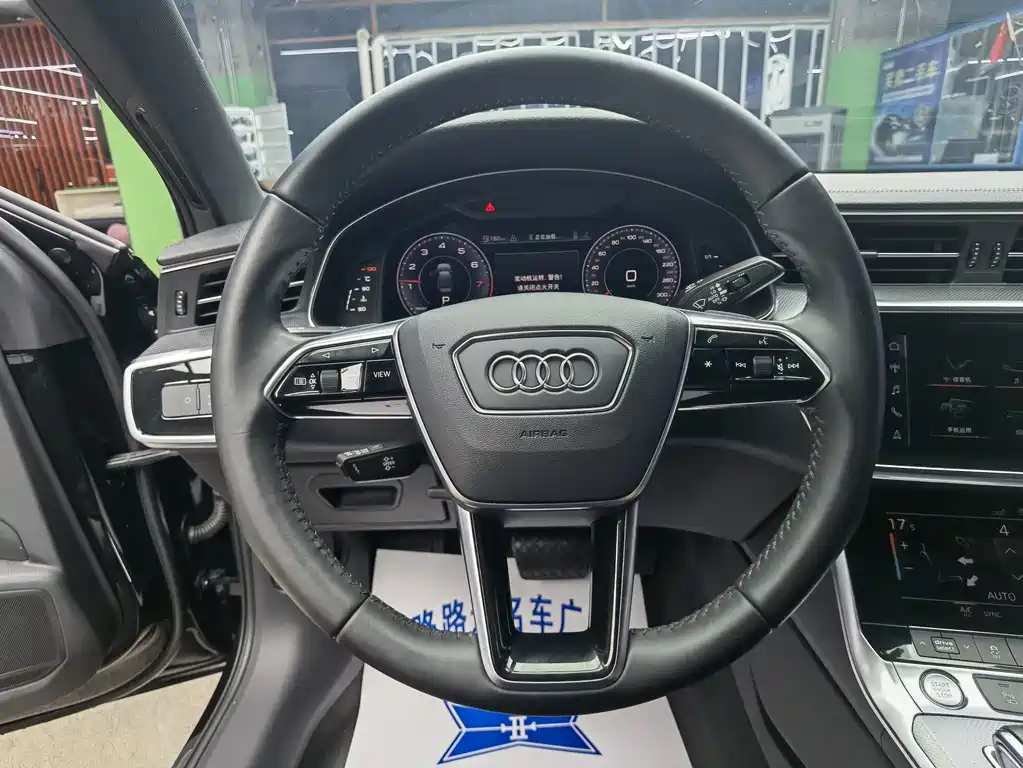Audi A6L — миниатюра 10