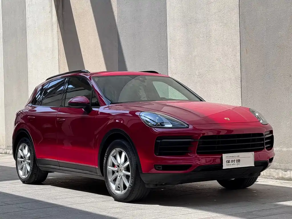 Porsche Cayenne — миниатюра 3