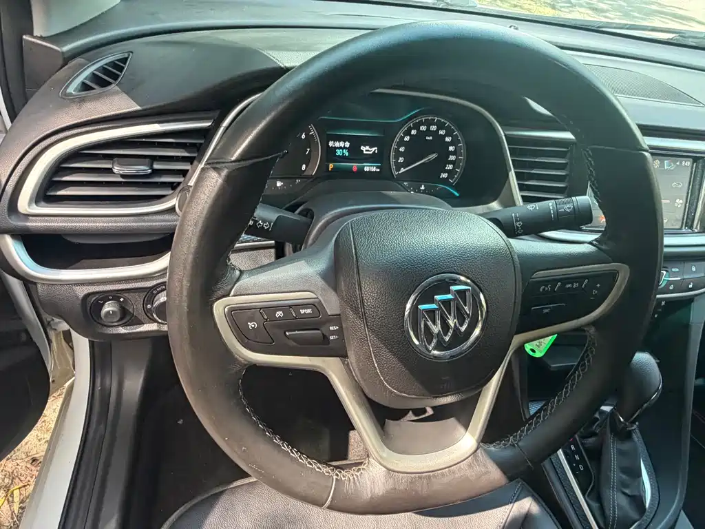 Buick Excelle — миниатюра 9