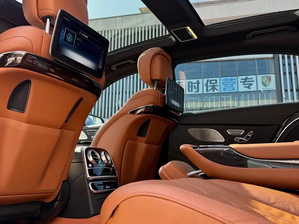 Mercedes-Benz S-Class — миниатюра 11