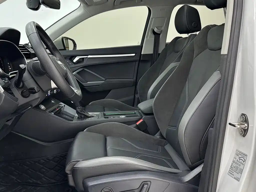 Audi Q3 Sportback — миниатюра 9
