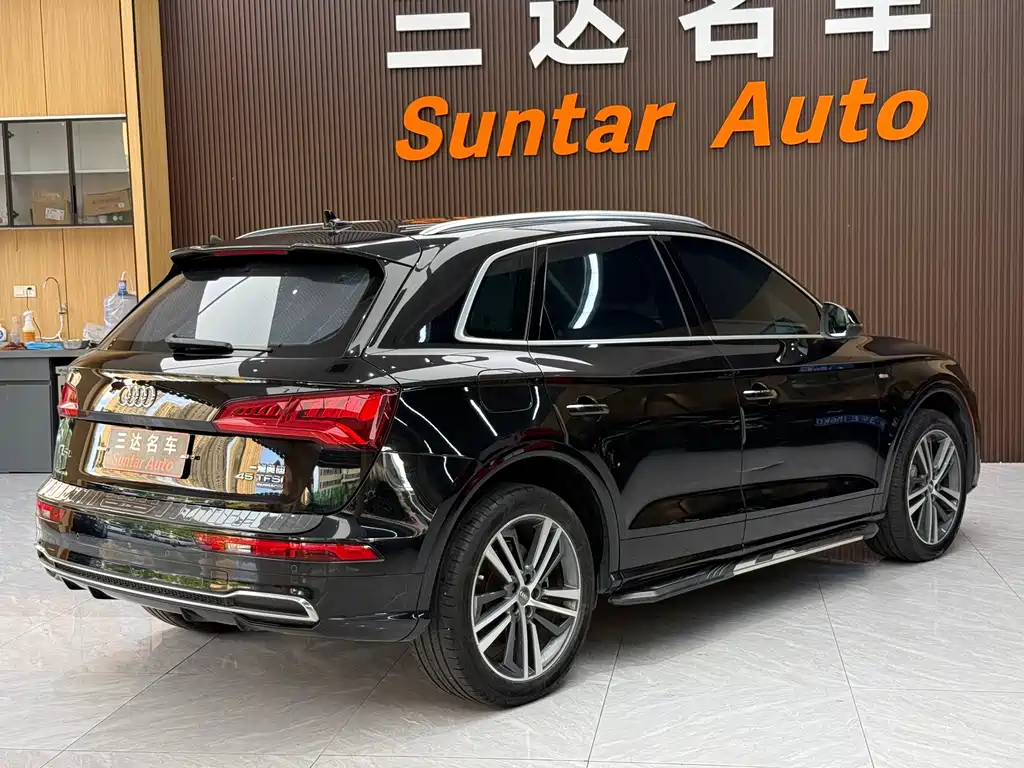 Audi Q5L — миниатюра 6