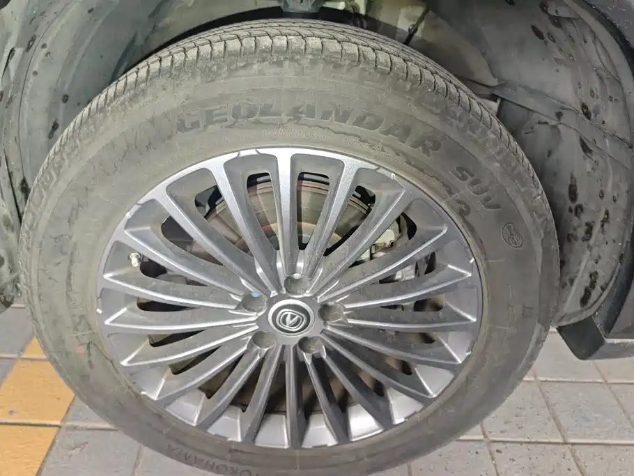 Changan CS95 — миниатюра 6