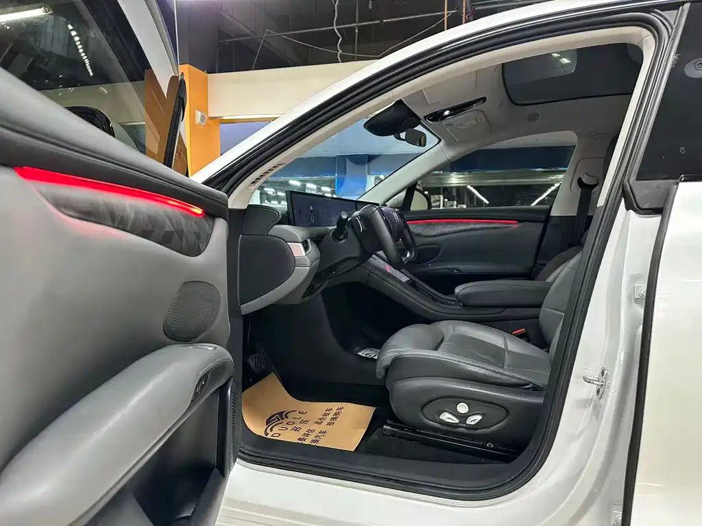 ZHIJI AUTOMOBILE ZHIJI LS6