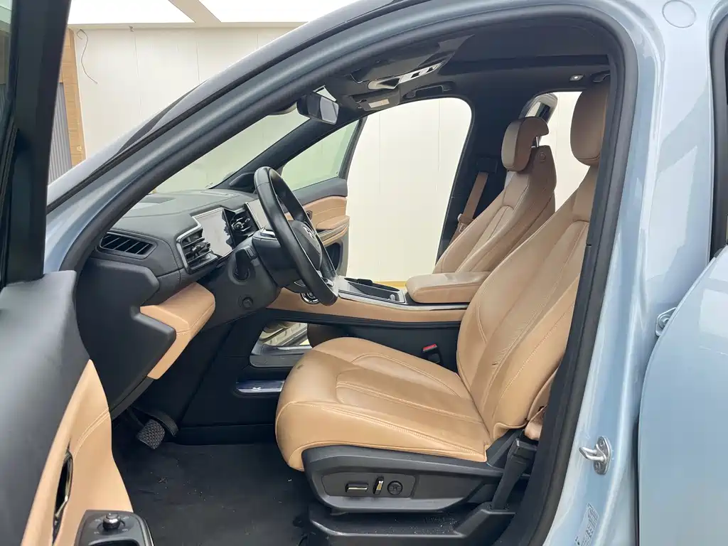 NIO ES6 — миниатюра 8