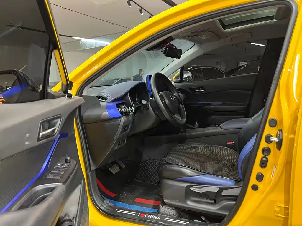 Toyota C-HR — миниатюра 5