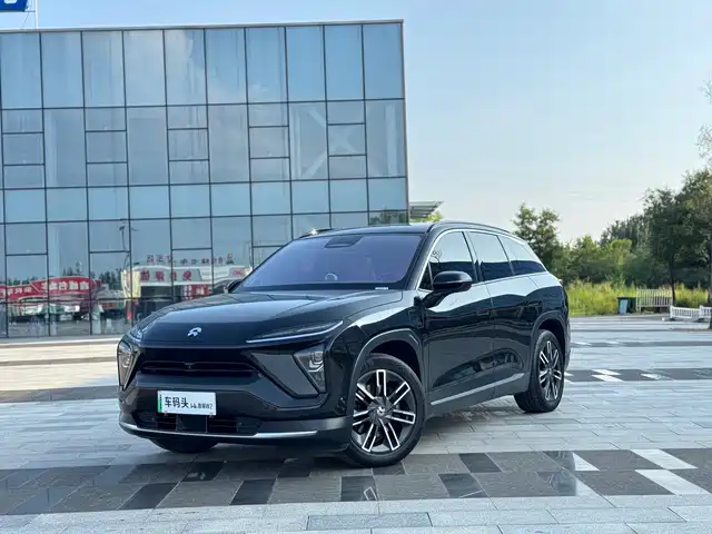 2021 Nio ES6