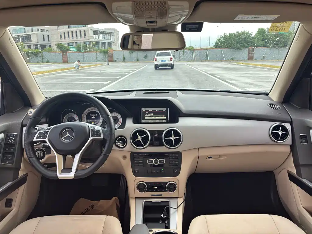 Mercedes-Benz GLK-Class — миниатюра 10