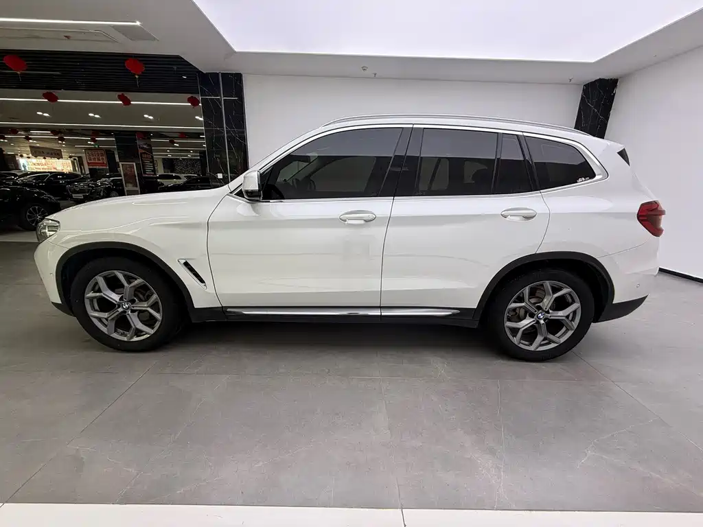 BMW X3 — миниатюра 10