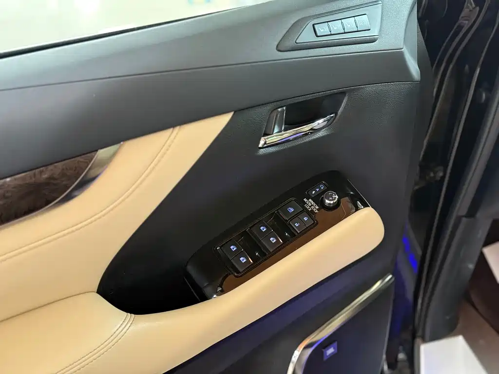 Toyota Alphard 2020 2.5L Luxury