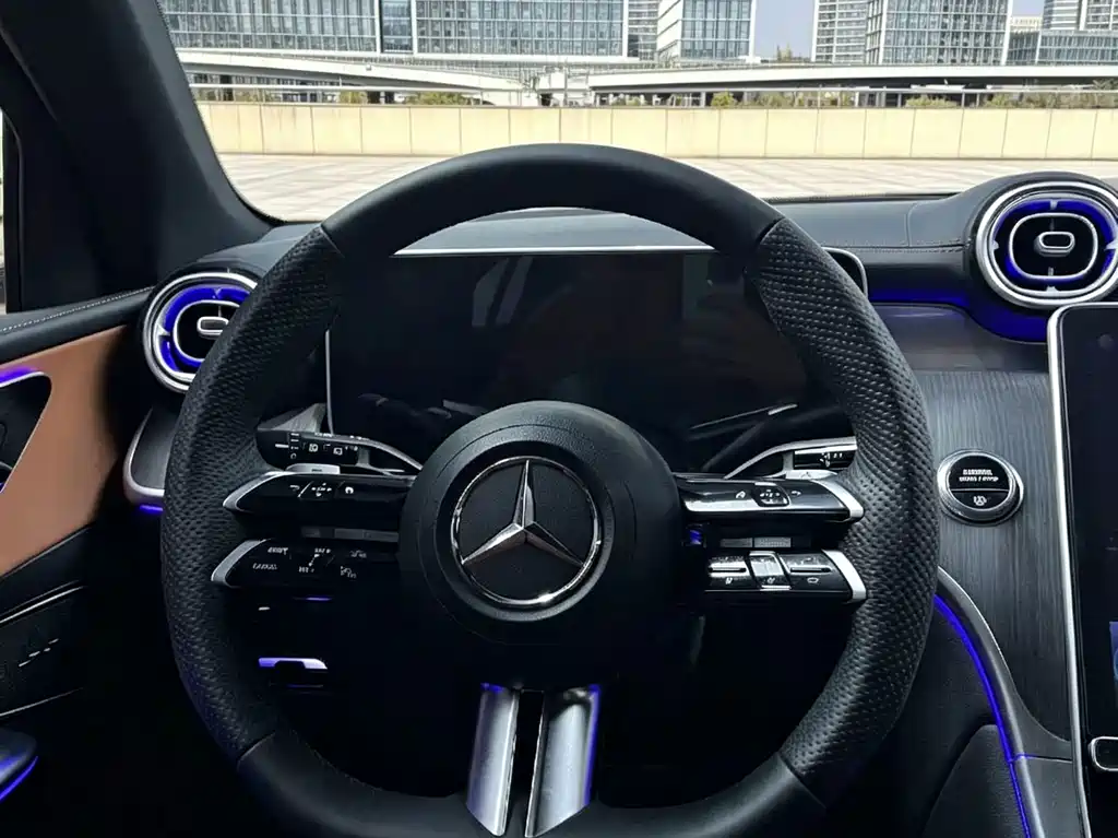 Mercedes-Benz GLC — миниатюра 5