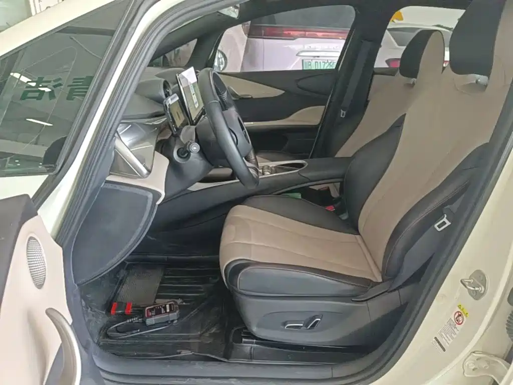 BYD Dolphin — миниатюра 15