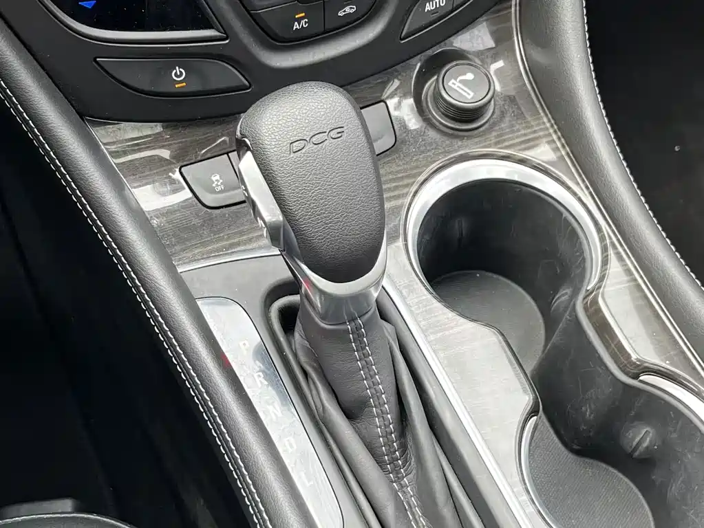 Buick Envision Plus — миниатюра 17