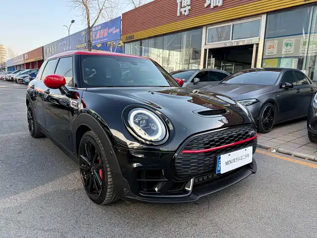 MINI JCW CLUBMAN