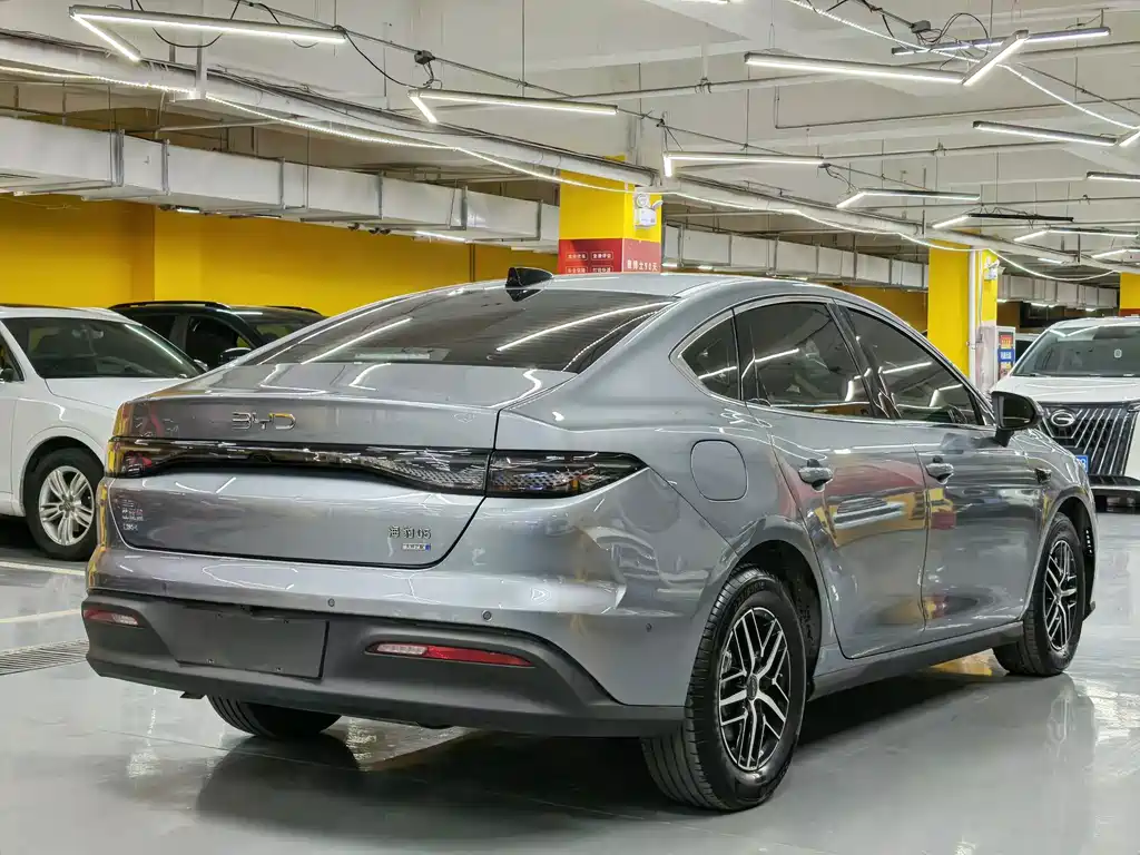 BYD Seal 05 DM-i — миниатюра 6