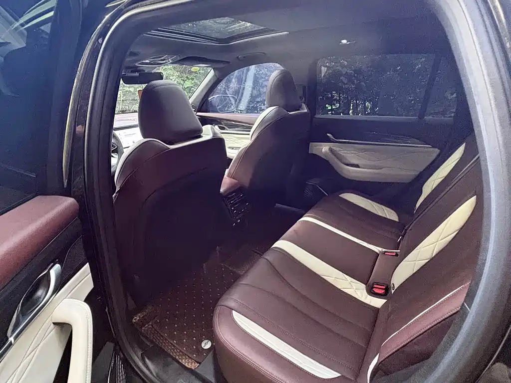 Geely Xingyue L — миниатюра 3